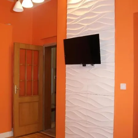 Apartment Center 4